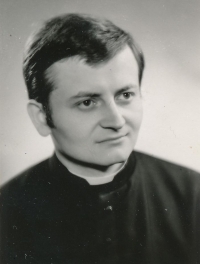 Pamětník v době studia v bohosloveckém semináři, cca 1971