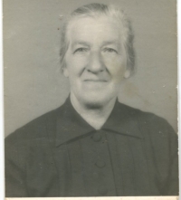 Anna's mother, Mészáros Anna