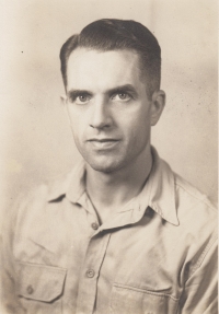 Otec Alfred Hauser v zajetí v USA, cca 1945– 1947