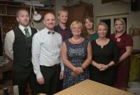 Rodina zleva: Jan Pohanka – manžel Madlenky, synové Honza a Vašek, Svatava Hejralová – matka rodu, dcera Svatka, dcera Madlenka, Klára – žena Vaška, 2021