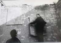 Konfrontace V. Kladno, Svárov