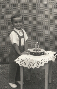 Druhé narozeniny, 1960
