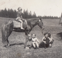 Vendulka Jozífová, dětství