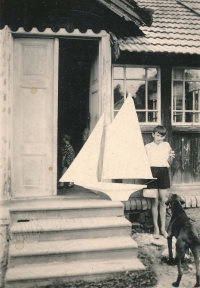 Pamětník si ve dvanácti letech postavil plachetnici