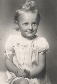 Elena Moskalová jako čtyřletá v roce 1951