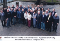 Setkání olympioniků z Libereckého kraje v roce 2013, Elena Moskalová v horní řadě čtvrtá zleva