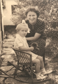 Věra Mergerová, witness' sister, with Božena Mergerová, his mother, Čáslav 1939 
