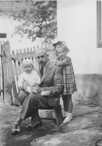 With his father and his older sister, Věra, 1941 
