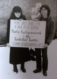 Svatební fotografie Rostislava Čurdy z roku 1985