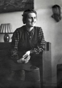 Hedvika Köhlerová, Praha Chodov, 1945