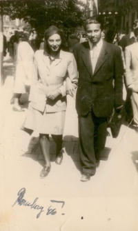 Libuše Šubrtová with her friend. 1946