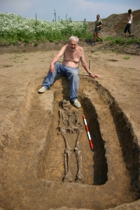 Archeolog Vít Vokolek v terénu