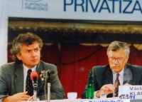 DT a V. Klaus - přednáška v září 1991 pro české a slovenské manažery v Lucerně