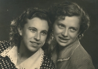 Edita Nyplová s kamarádkou