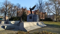 Pomník obětem katyňského masakru ve Wroclawi