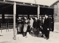 Ladislav Řezníček starší si vyfotil "estébáky", přelom 50. - 60. let