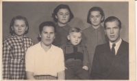 Procházka family, Marie in the middle, 1952