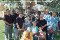 Family photo of the Sapoušeks