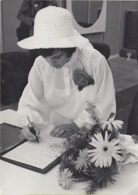 Alena Vondrášková – svatba s Pavlem Vondráškem, 1979