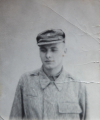 Witness during compulsory military service