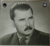 Witnesses father Tibor Medvecký