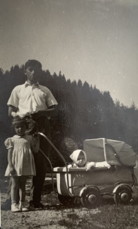 husband Štefan with daughters Boženka and Anička