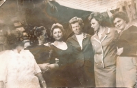 Witness Hedviga Bôriková with her sisters