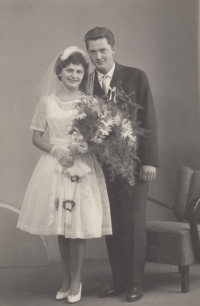 Wedding photo from Špindl, 1962