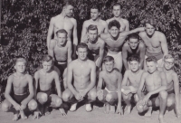 Plavecký oddíl Blanska, 1945
