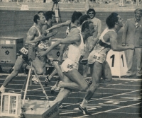 Luděk Bohman (vpředu) finišuje pro čtvrté místo na letní olympiádě 1972 v Mnichově ve štafetě na 4 x 100 metrů