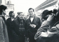 Petr Miller s Václavem Havlem v ČKD roku 1991