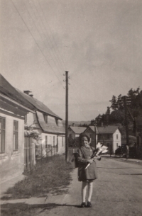 Christa Tippeltová, the first day of school in front of her family house on 1 September 1947
