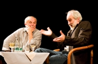 Přemysl Rut v rozhovoru s Janem Gogolou na Malé scéně Slováckého divadla v Uherském Hradišti roku 2008