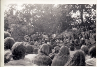 A hippie gathering at Lukov in the 80s, which was attended by about 10 people from Hrádek, even the band Brontosauři played there 