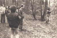 První Jarní báseň – knížečka, happening v lesích nedaleko Útěchova, 3. dubna 1980
