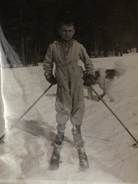 Štěpán Machart in the Giant Mountains, Pomezní Boudy 1955