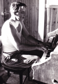 Jaromír Dadák jamming on a piano, the 1970s - 1980s 


