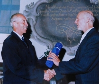 Třebíč – Oslavy UNESCO 2003, vlevo starosta Třebíče Miloš Mašek