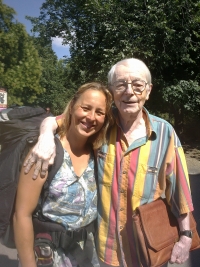 Iva Škrovová. S otcem Jaromírem Dadákem, 2013