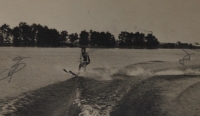 Na vodních lyžích, rybník Svět 1957
