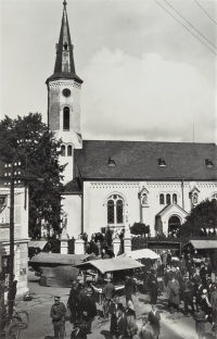 Hrabyňská pouť, 1928