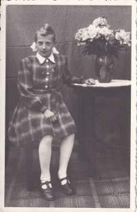 Květoslava Chřibková v roce 1949
