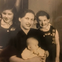 Danina mama a jej súrodenci