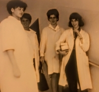 Dana leaves the lab in college, along with her girlfriends.

