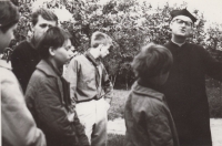 Ilegální tábor Pod Javořinou, rok 1968, kněz Stanislav Krátký