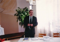 Pamětník na akci Interdialog v Brně, 2003