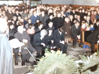 Funeral of wife and children on April 10, 1981