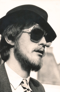 Pavel Lhota, 1975