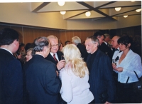 Delegace východočeských umělců na setkání s prezidentem Václavem Klausem v Domě hudby v Pardubicích, 2006