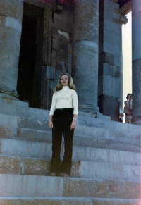 Soviet guide of the Czechoslovak tour Maria Vdodovich in Armenia, September 1980